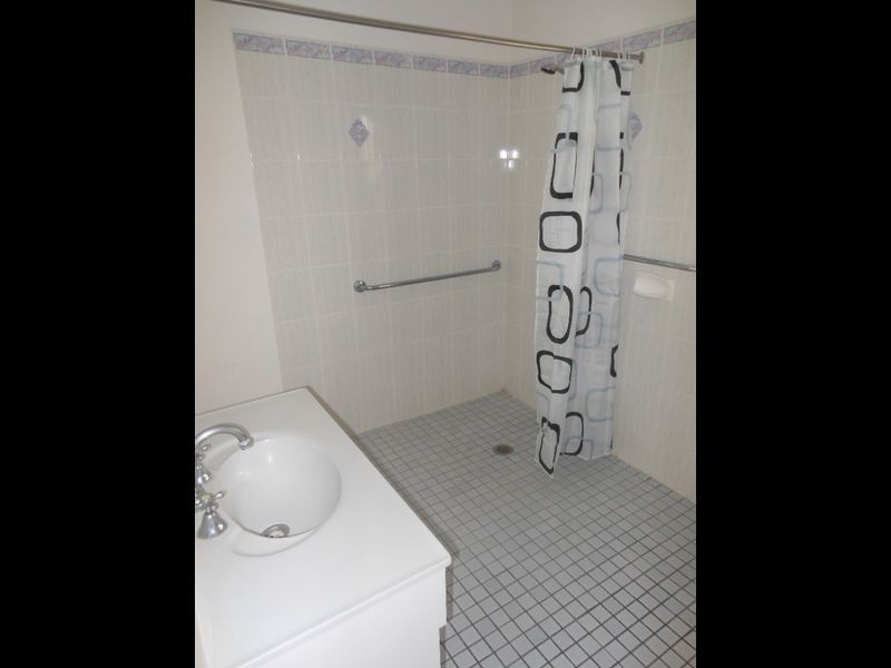 2/113 Jensen Street, Edge Hill QLD 4870