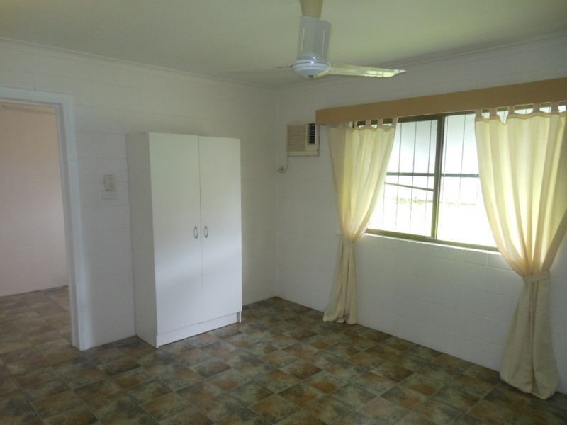 2/113 Jensen Street, Edge Hill QLD 4870