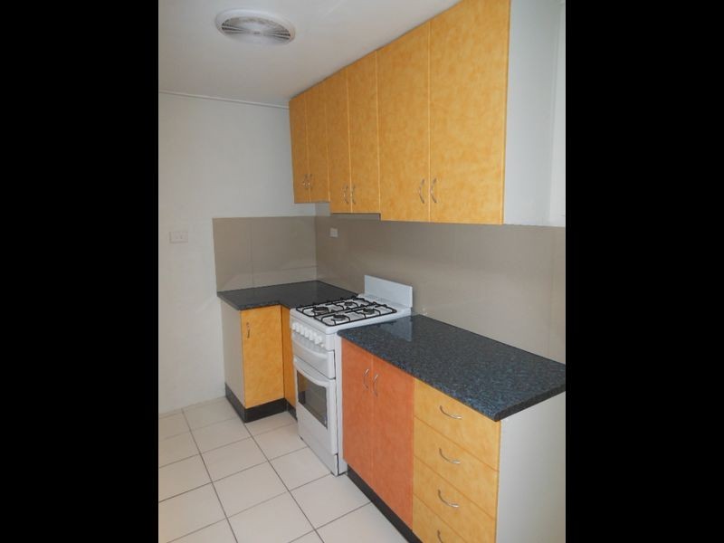 2/113 Jensen Street, Edge Hill QLD 4870