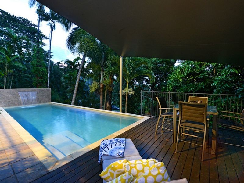 23-25 Magee Street, Aeroglen QLD 4870