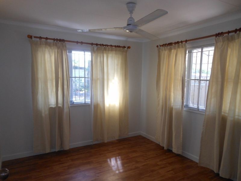 259 Aumuller Street, Westcourt QLD 4870