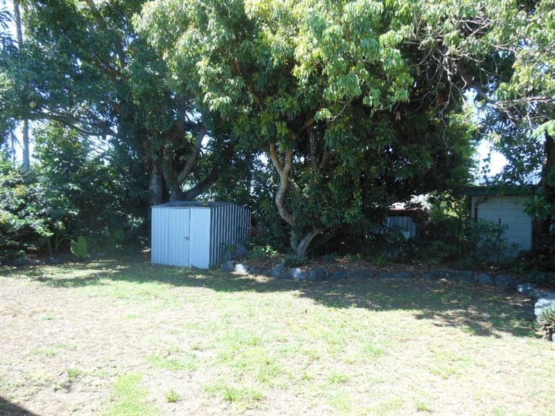 259 Aumuller Street, Westcourt QLD 4870