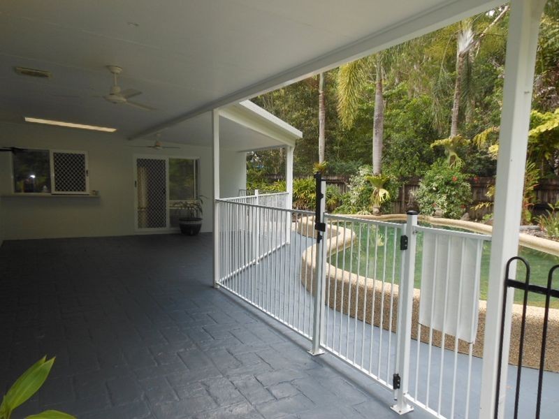 2 Isle Close, Clifton Beach QLD 4879