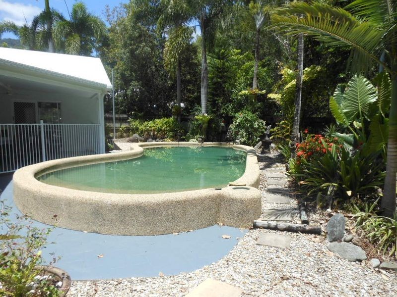 2 Isle Close, Clifton Beach QLD 4879