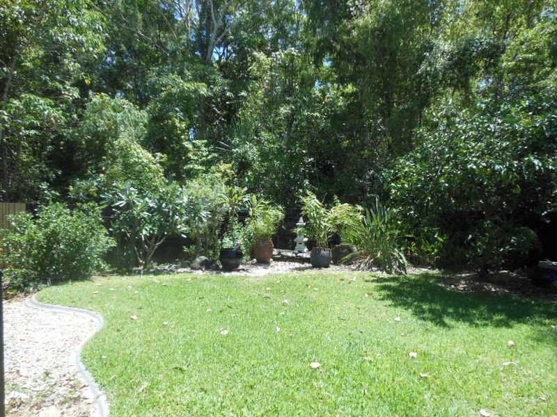 2 Isle Close, Clifton Beach QLD 4879