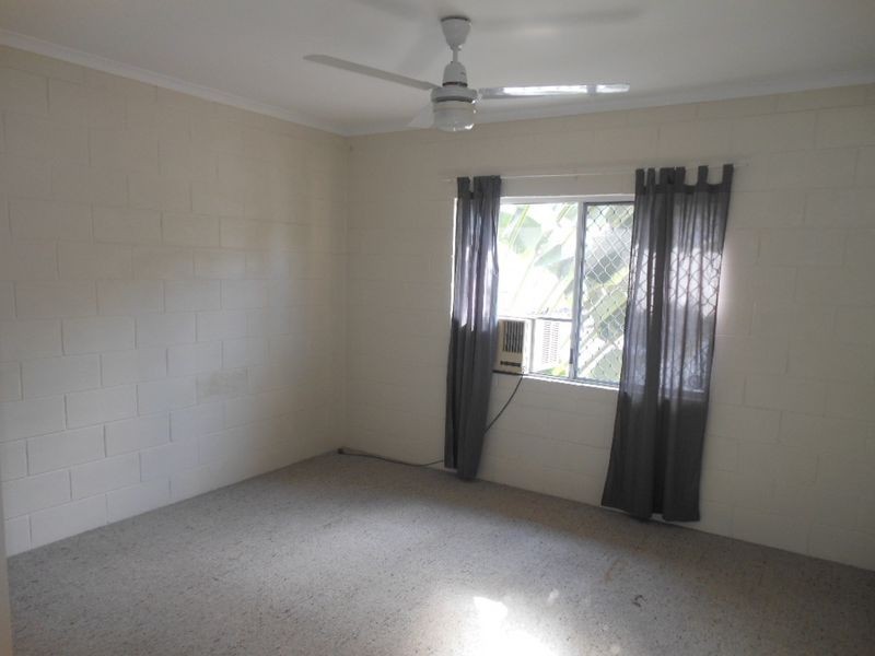 30/52 Pease Street, Manoora QLD 4870