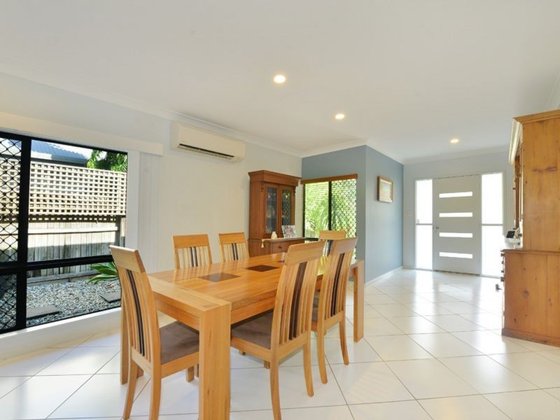 2 Bingil Close, Kewarra Beach QLD 4879
