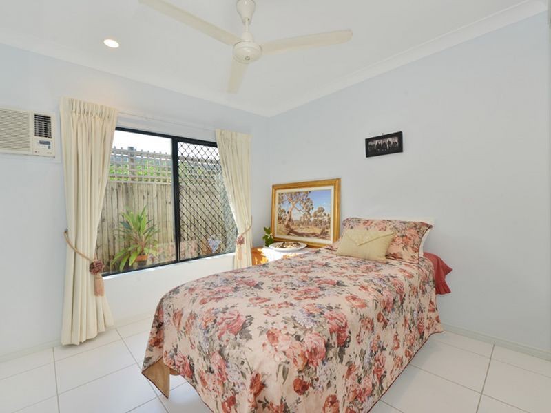 2 Bingil Close, Kewarra Beach QLD 4879