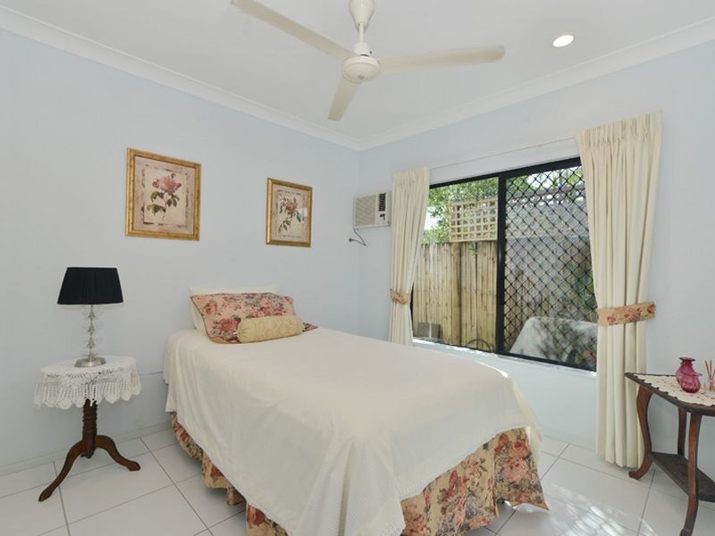2 Bingil Close, Kewarra Beach QLD 4879