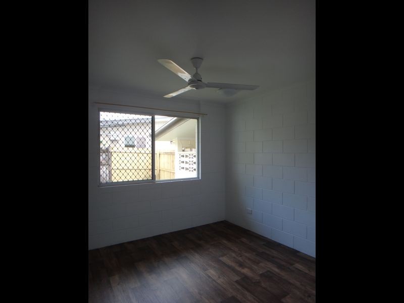 2/133 Russell Street, Edge Hill QLD 4870