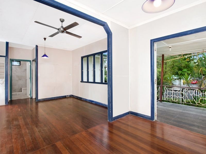 84 Macilwraith Street, Manoora QLD 4870