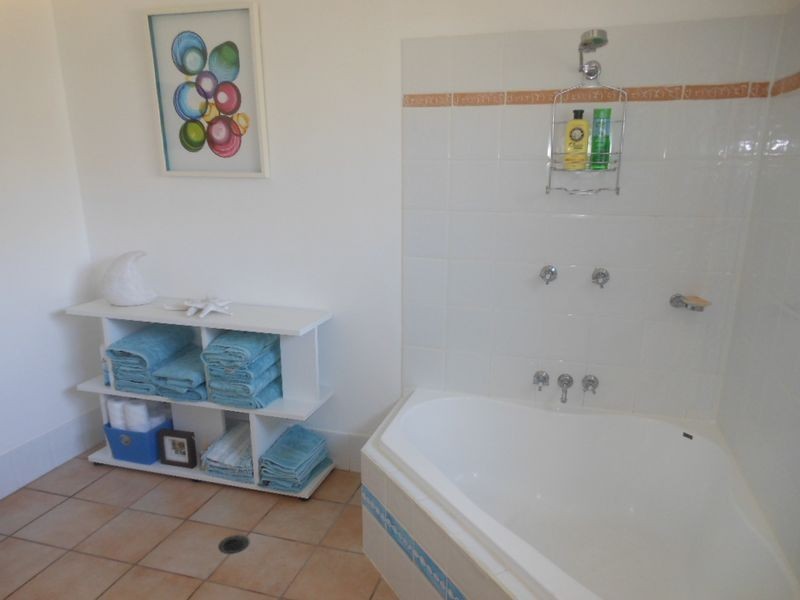 2/42 Mason Street, Stratford QLD 4870