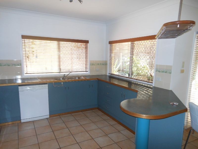 2/42 Mason Street, Stratford QLD 4870