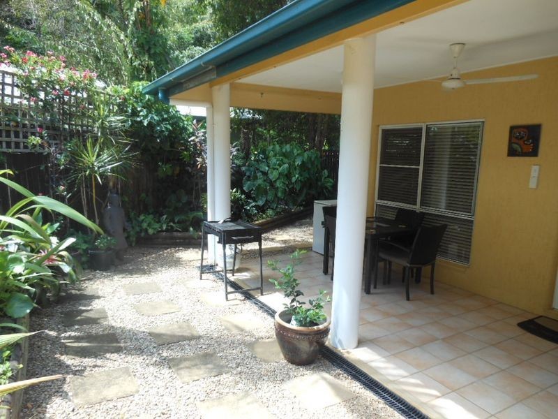 2/42 Mason Street, Stratford QLD 4870