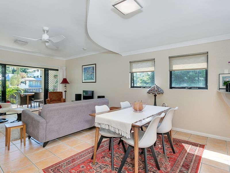 3/111 Collins Avenue, Edge Hill QLD 4870