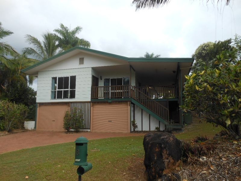8 Bolwarra Close, Redlynch QLD 4870
