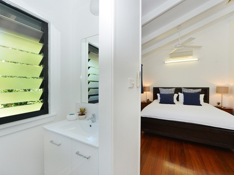 279-281 Kamerunga Road, Freshwater QLD 4870