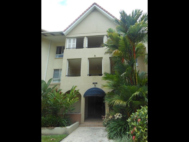 314/2 Greenslopes  Street, Cairns North QLD 4870