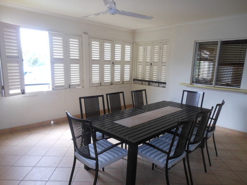 314/2 Greenslopes  Street, Cairns North QLD 4870