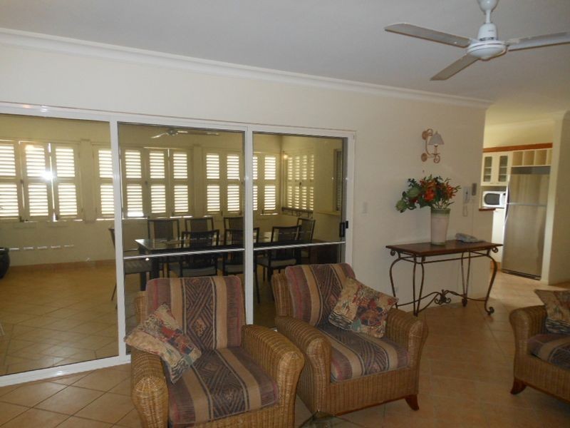 314/2 Greenslopes  Street, Cairns North QLD 4870