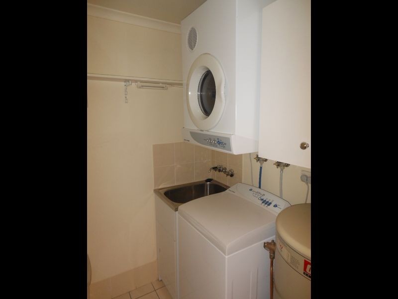 314/2 Greenslopes  Street, Cairns North QLD 4870