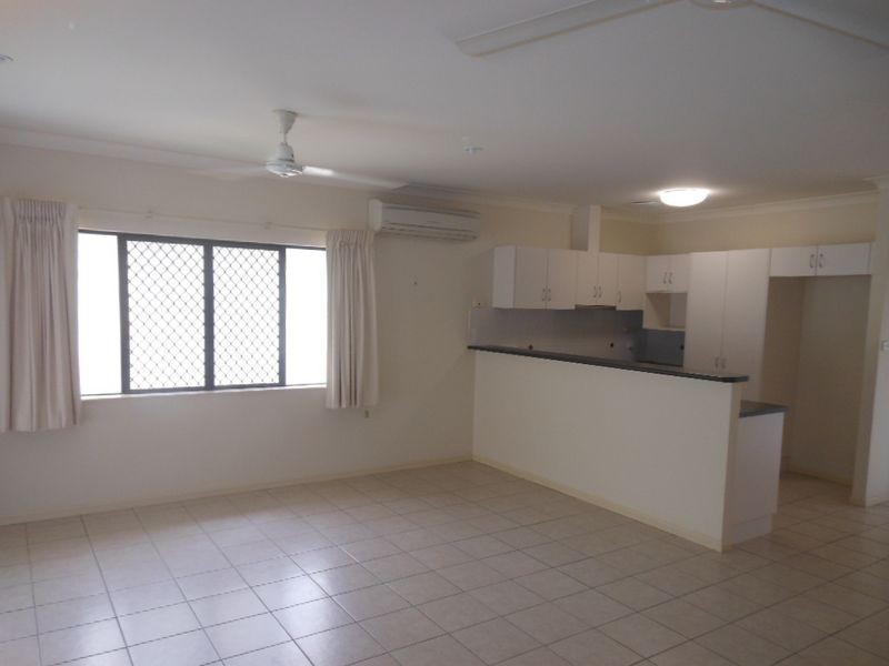 20/190 Irene Street, Mooroobool QLD 4870