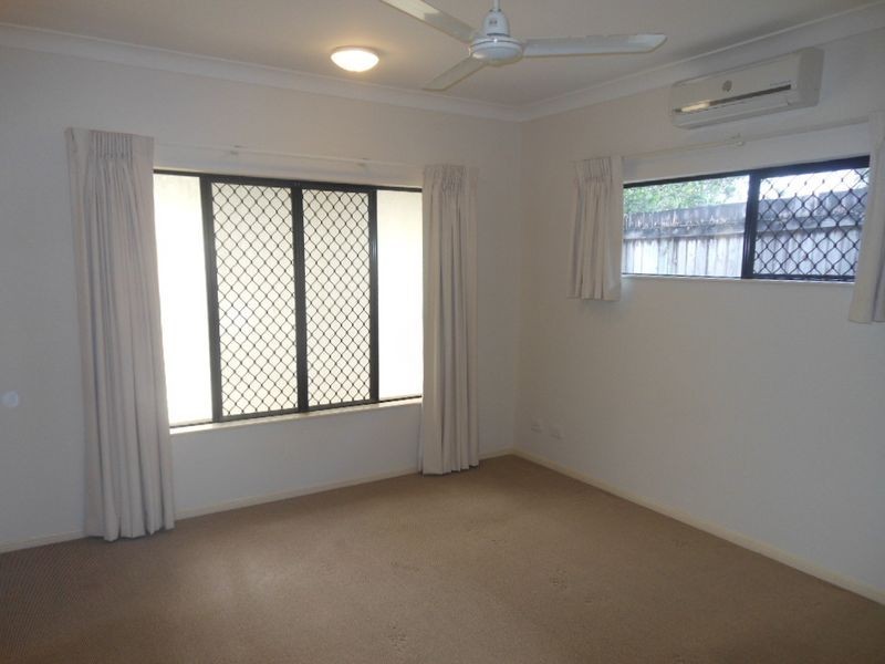 20/190 Irene Street, Mooroobool QLD 4870