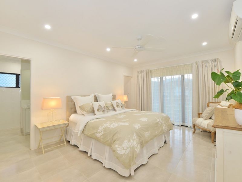 1 Temora Close, Edge Hill QLD 4870