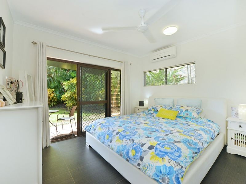 52 Hobson Drive, Brinsmead QLD 4870