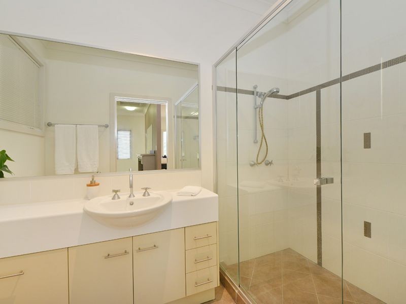 19 East Parkridge Drive, Brinsmead QLD 4870