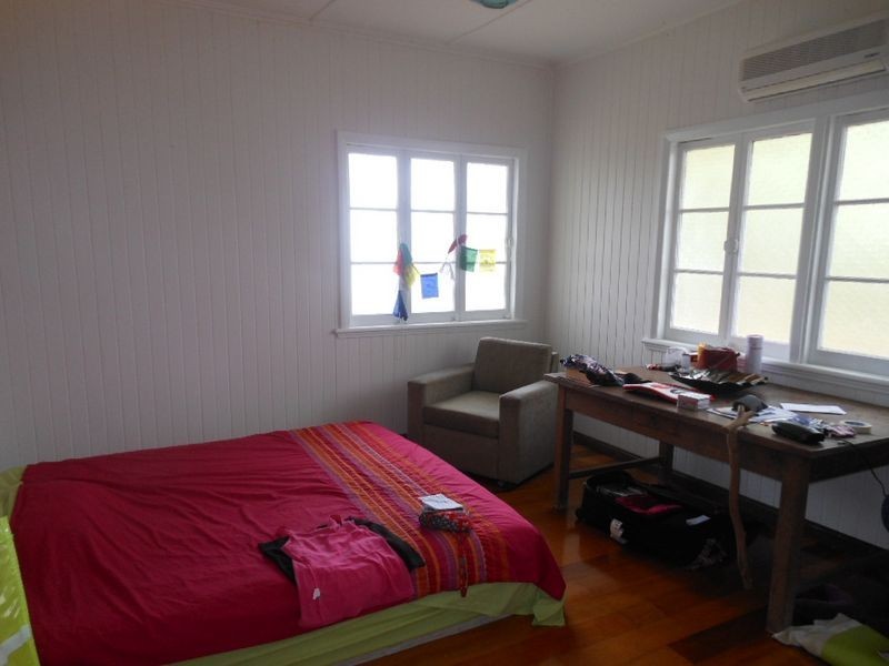 12 Fulton cl, Whitfield QLD 4870
