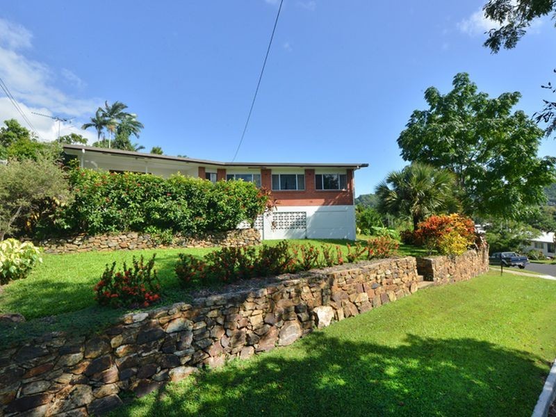 37 Ponticello Street, Whitfield QLD 4870