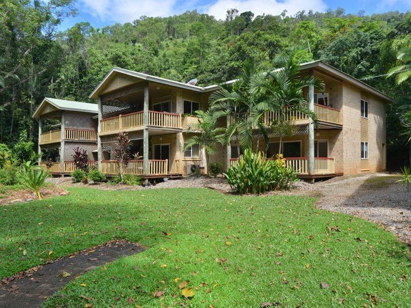 11/132-140 Stoney Creek Road, Kamerunga QLD 4870