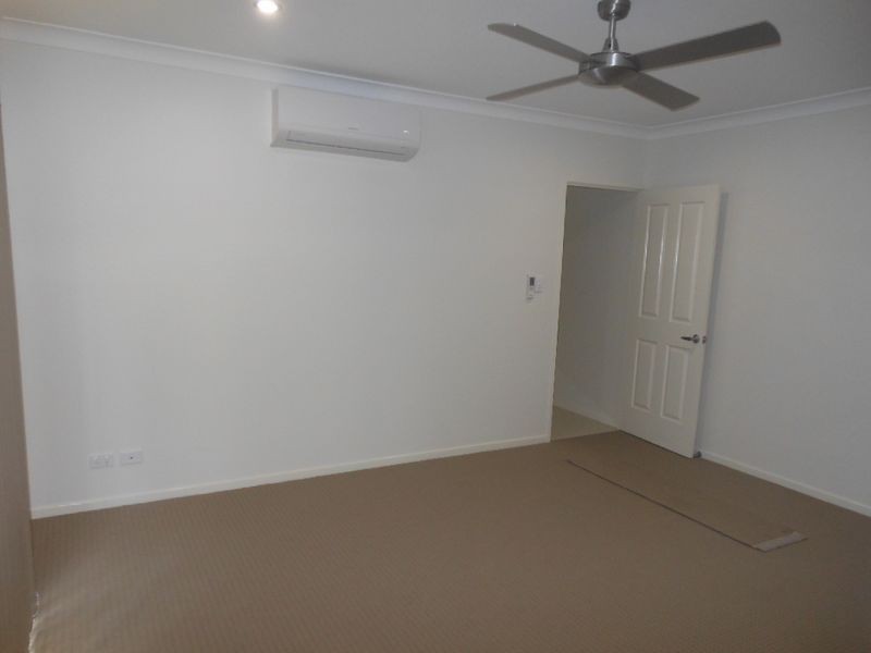 2b Keirle Avenue, Whitfield QLD 4870