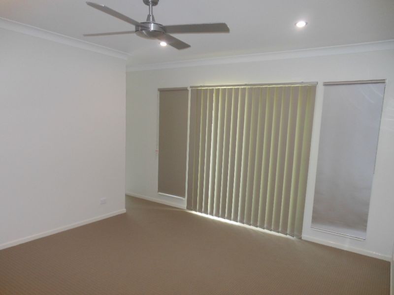 2b Keirle Avenue, Whitfield QLD 4870