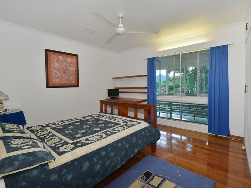 35 Old Smithfield Road, Freshwater QLD 4870