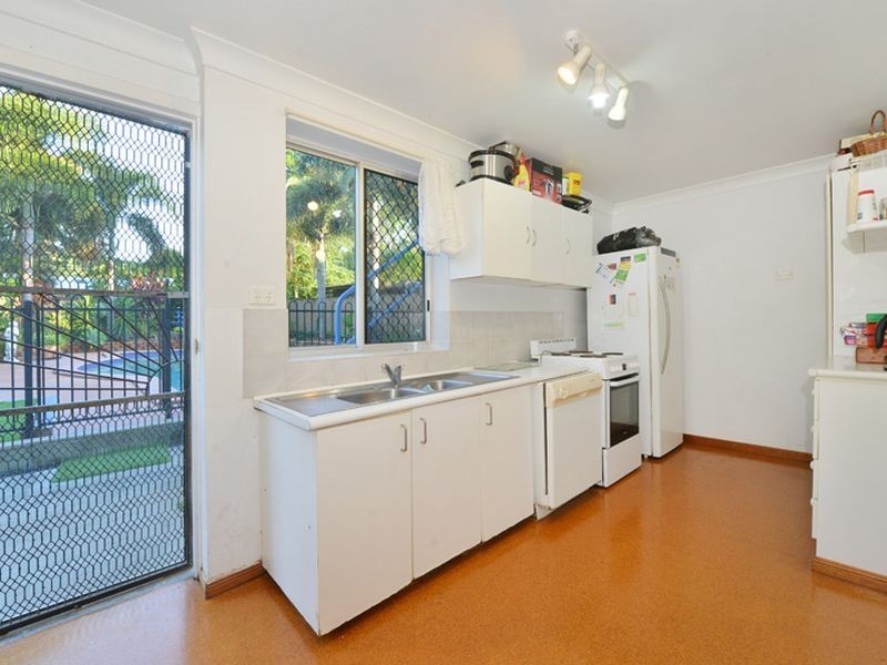 35 Old Smithfield Road, Freshwater QLD 4870