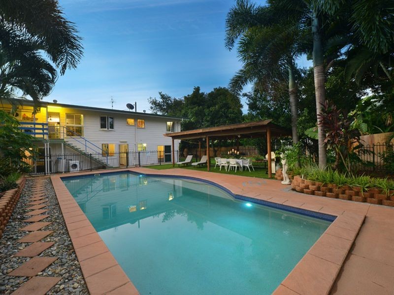 35 Old Smithfield Road, Freshwater QLD 4870