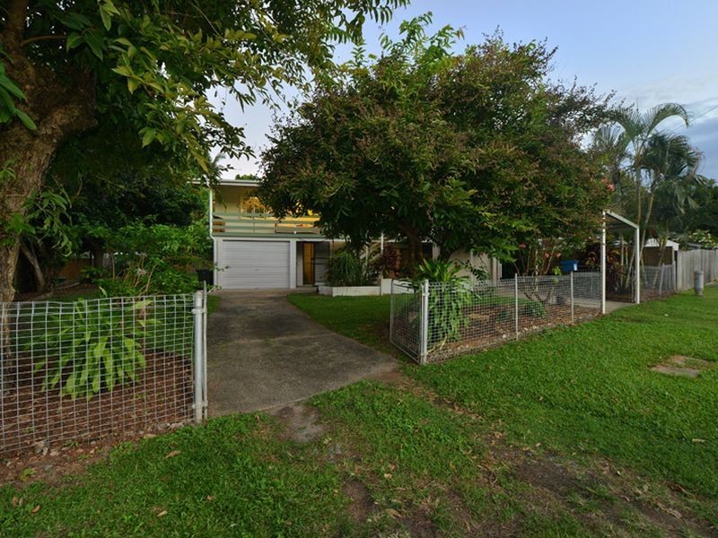 35 Old Smithfield Road, Freshwater QLD 4870