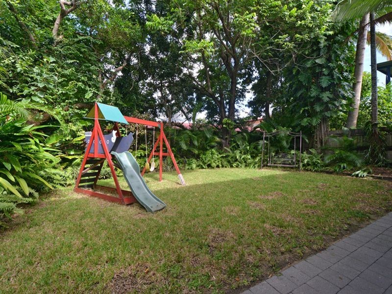3 Cairns Street, Cairns North QLD 4870