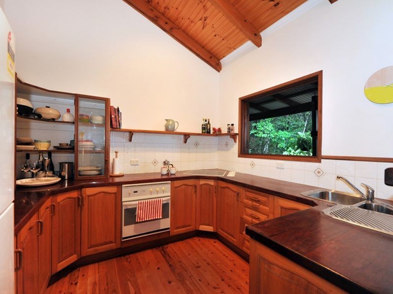 10 Cycas Close, Kamerunga QLD 4870