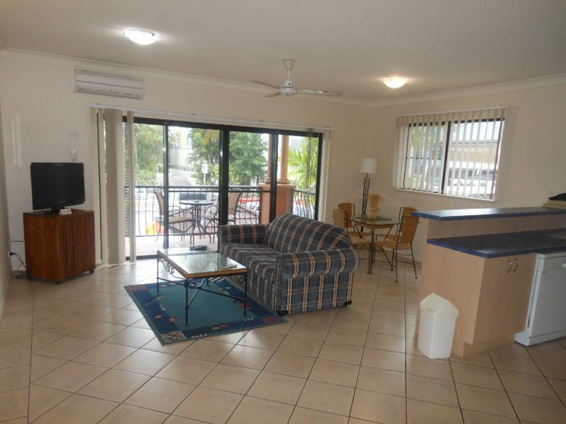 11/255 Lake Street, Cairns North QLD 4870