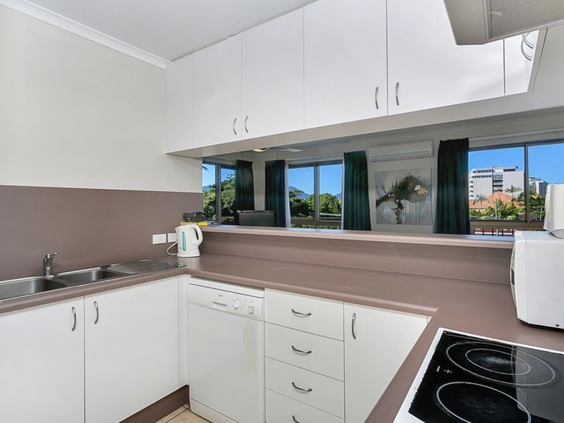 19/249 Esplanade, Cairns North QLD 4870