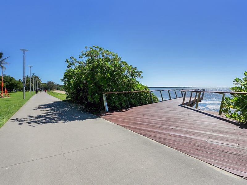 19/249 Esplanade, Cairns North QLD 4870