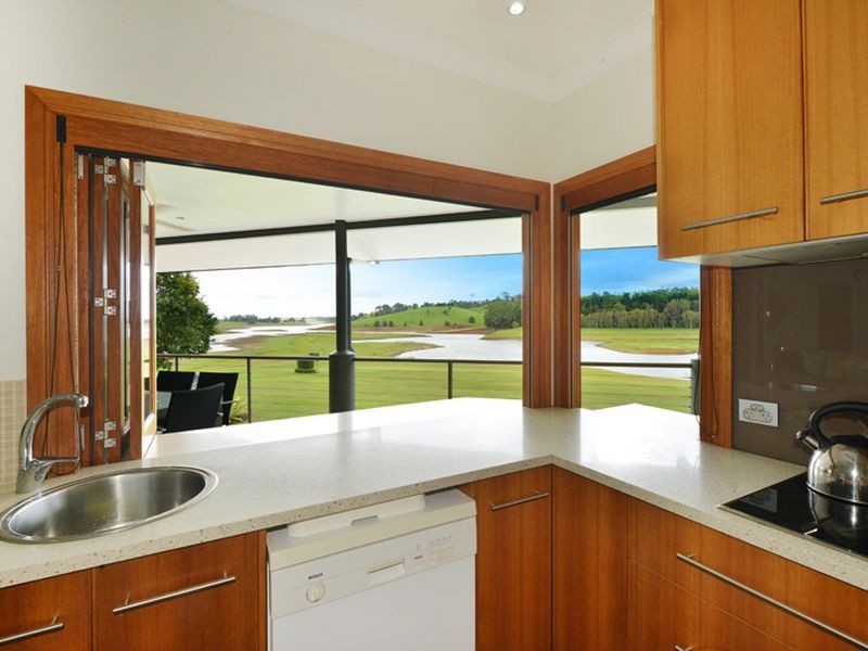 28 Oleander Drive, Yungaburra QLD 4884