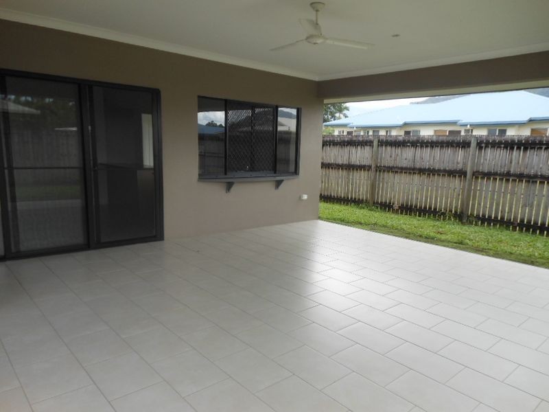 7 Goldberg Close, White Rock QLD 4868