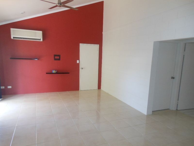 1/24 Ireland Crescent, Whitfield QLD 4870