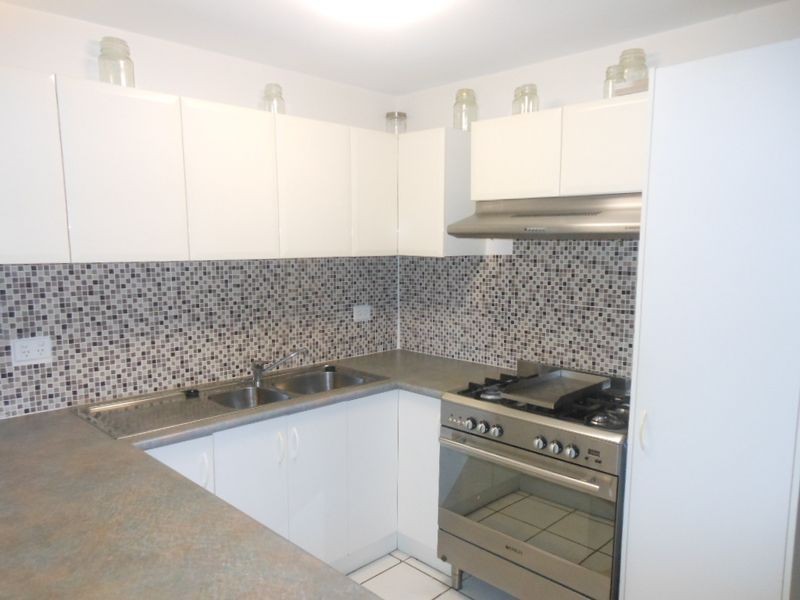 9/42 Springfield Crescent, Manoora QLD 4870