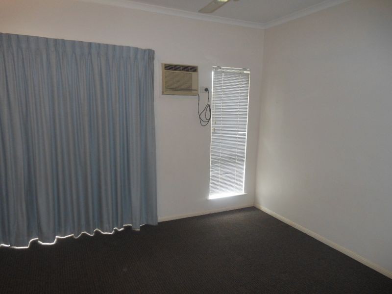 9/42 Springfield Crescent, Manoora QLD 4870