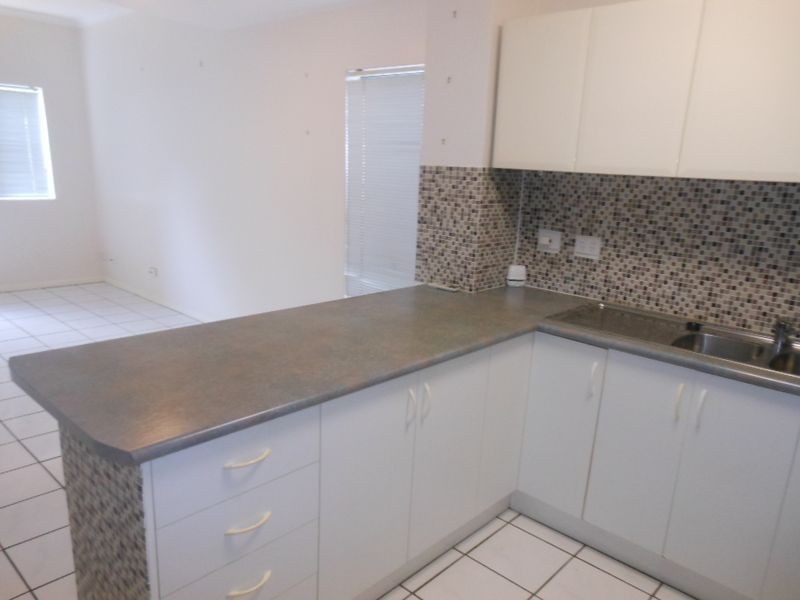 9/42 Springfield Crescent, Manoora QLD 4870